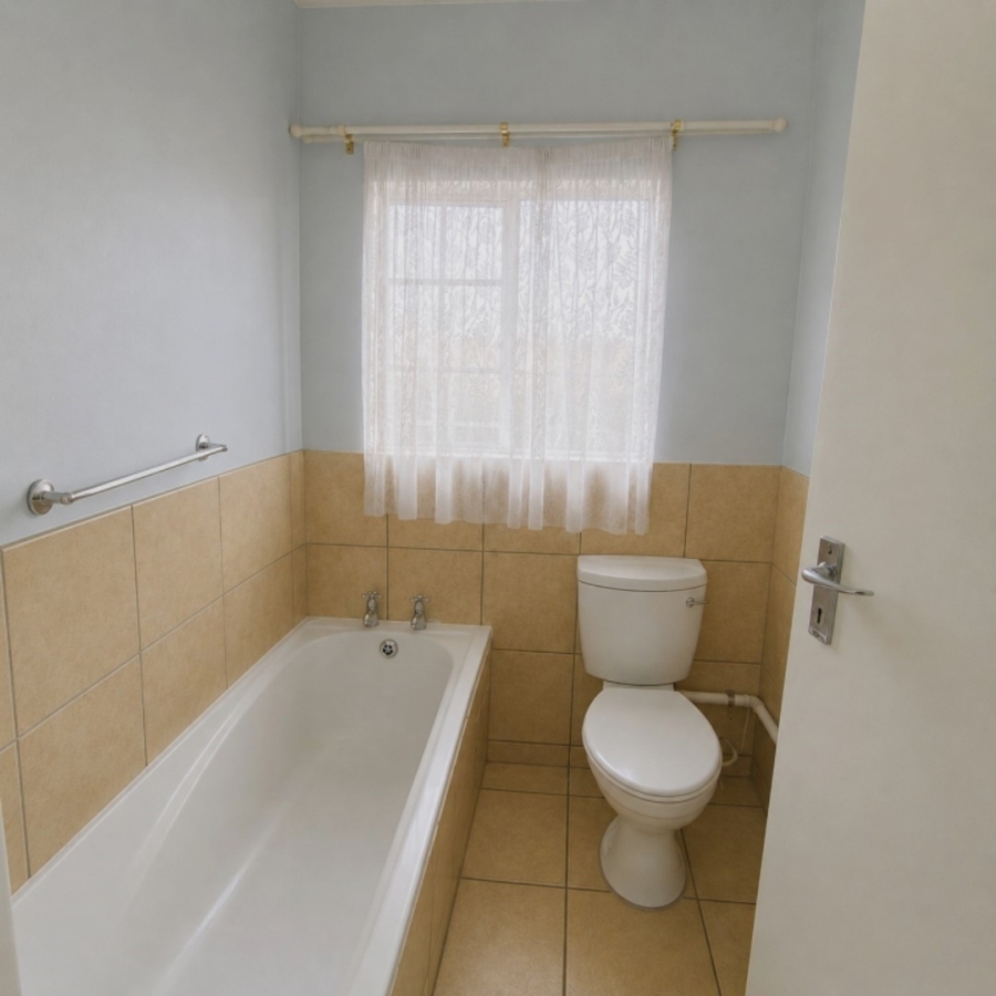 1 Bedroom Property for Sale in Rustenburg Central North West